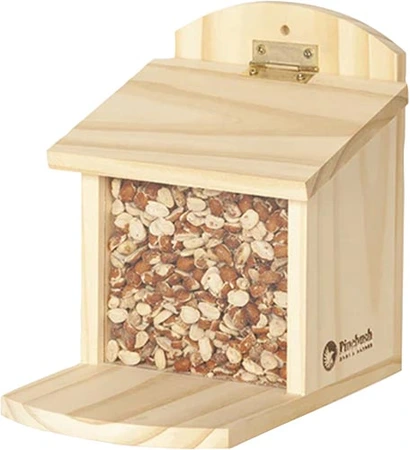 Pinebush Squirrel Feeder